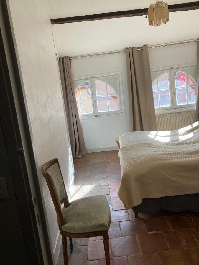 Appartement Toulouse Centre: T2 Bis Dans Immeuble Historique Extérieur photo